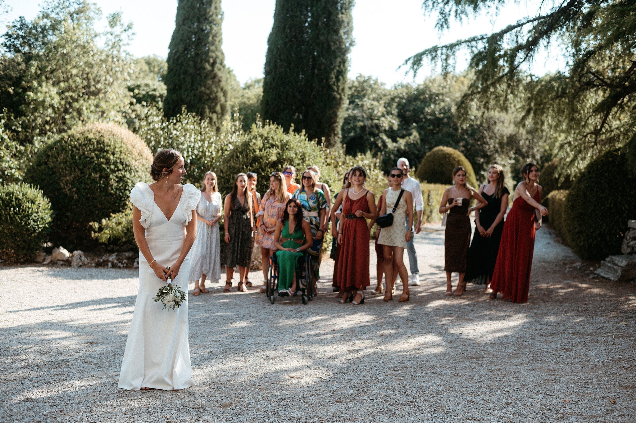 7 façons créatives de jeter son bouquet le jour du mariage ! - Atelier Lilac