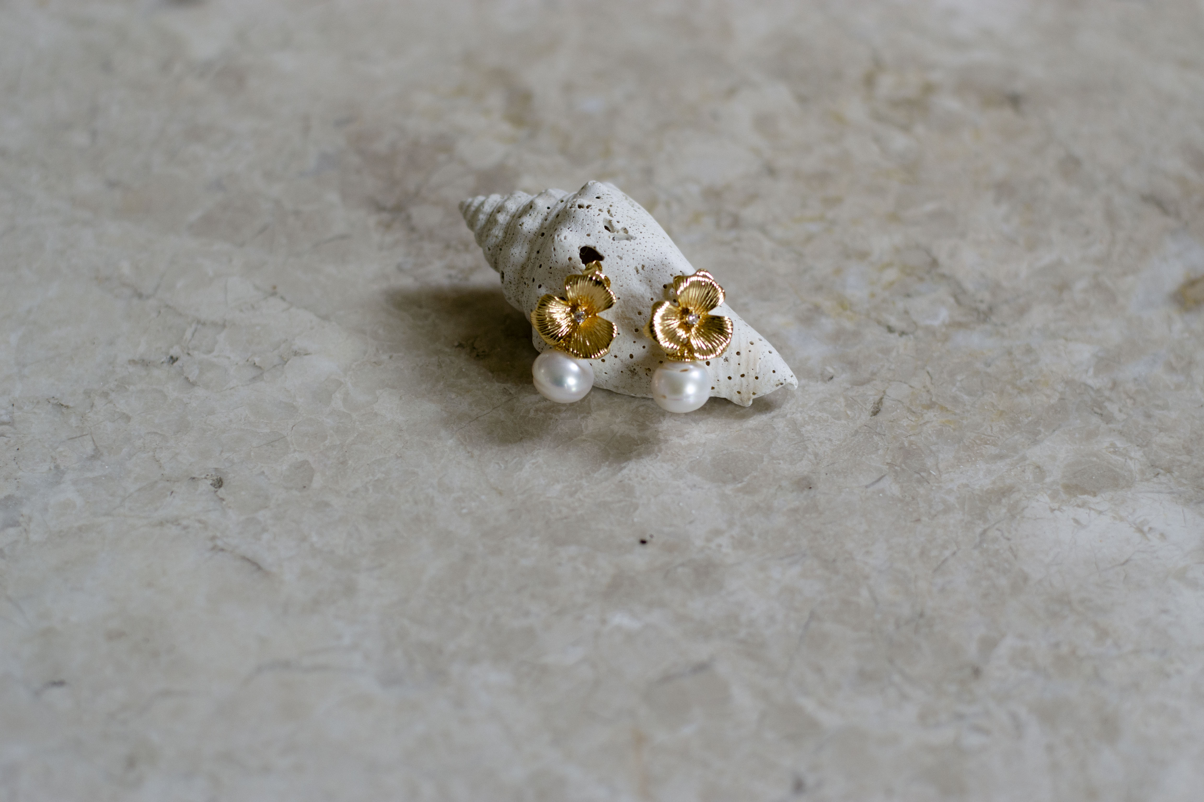 Boucles d'oreilles mariage — Bijoux de mariée en perles naturelles faits main - Atelier Lilac