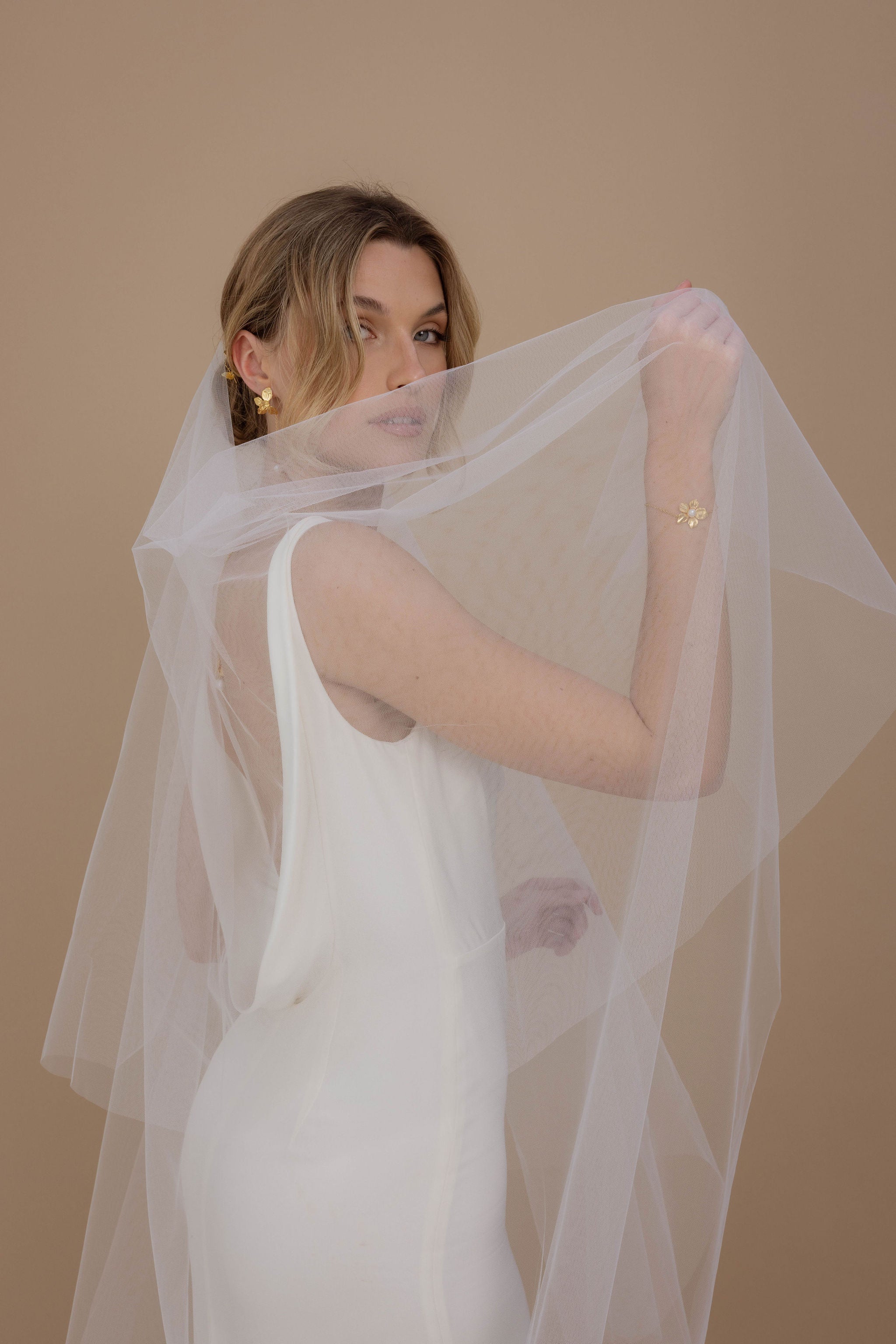 Roma – Bracelet délicat floral avec perles naturelles