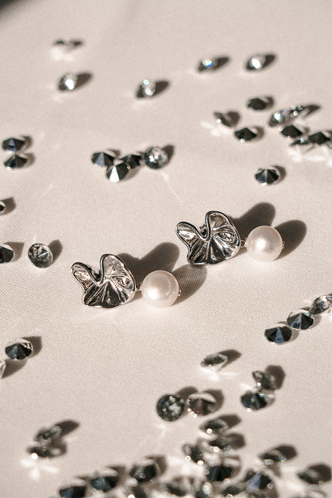 Bruna - Brincos de pérolas naturais da moda