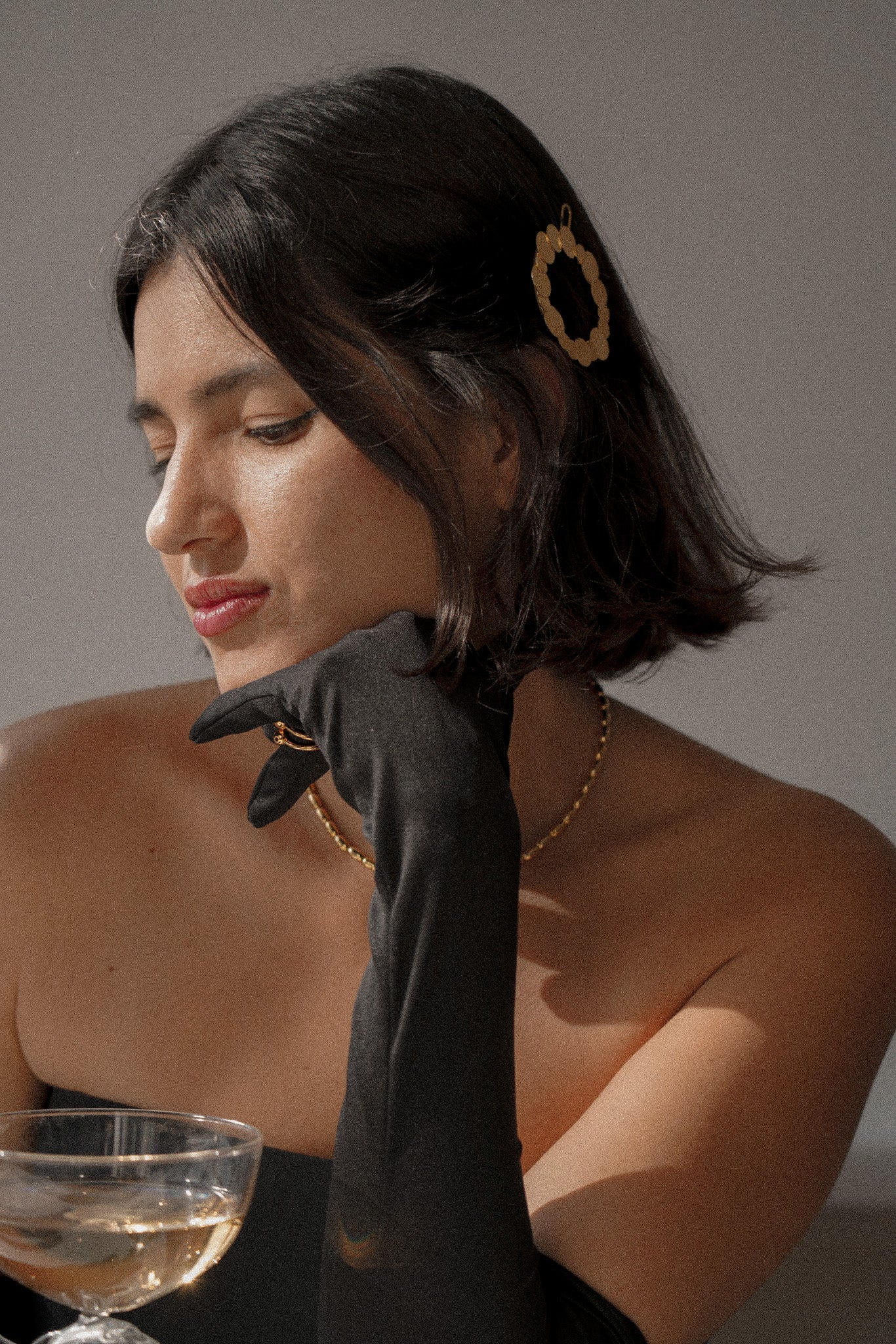 Atoms - Round hair clip with discs