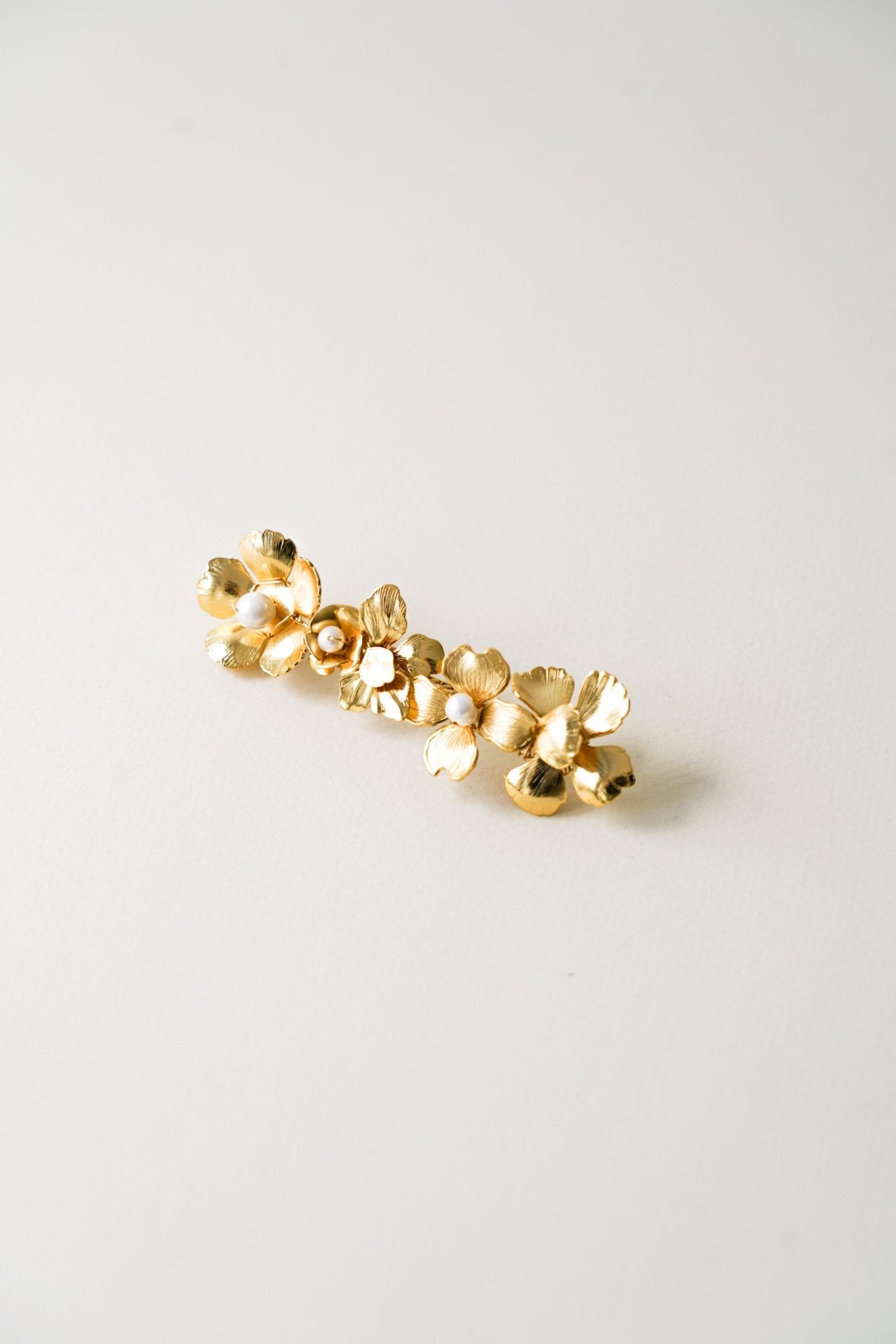 Botticelli – Barrette florale avec perles naturelles - Barrettes - Atelier Lilac