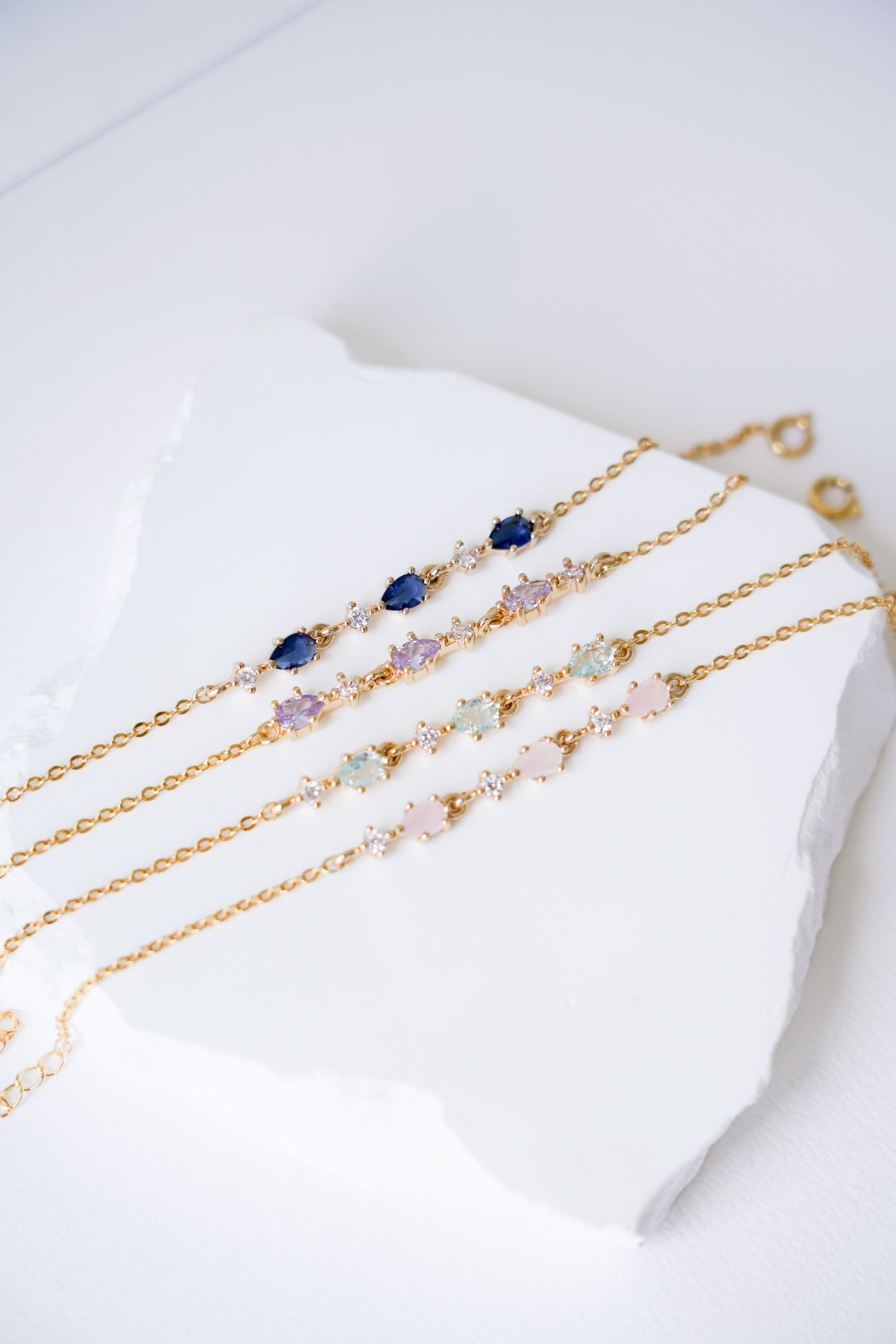 Demoiselle - Bracelet romantique - Bracelet - Atelier Lilac