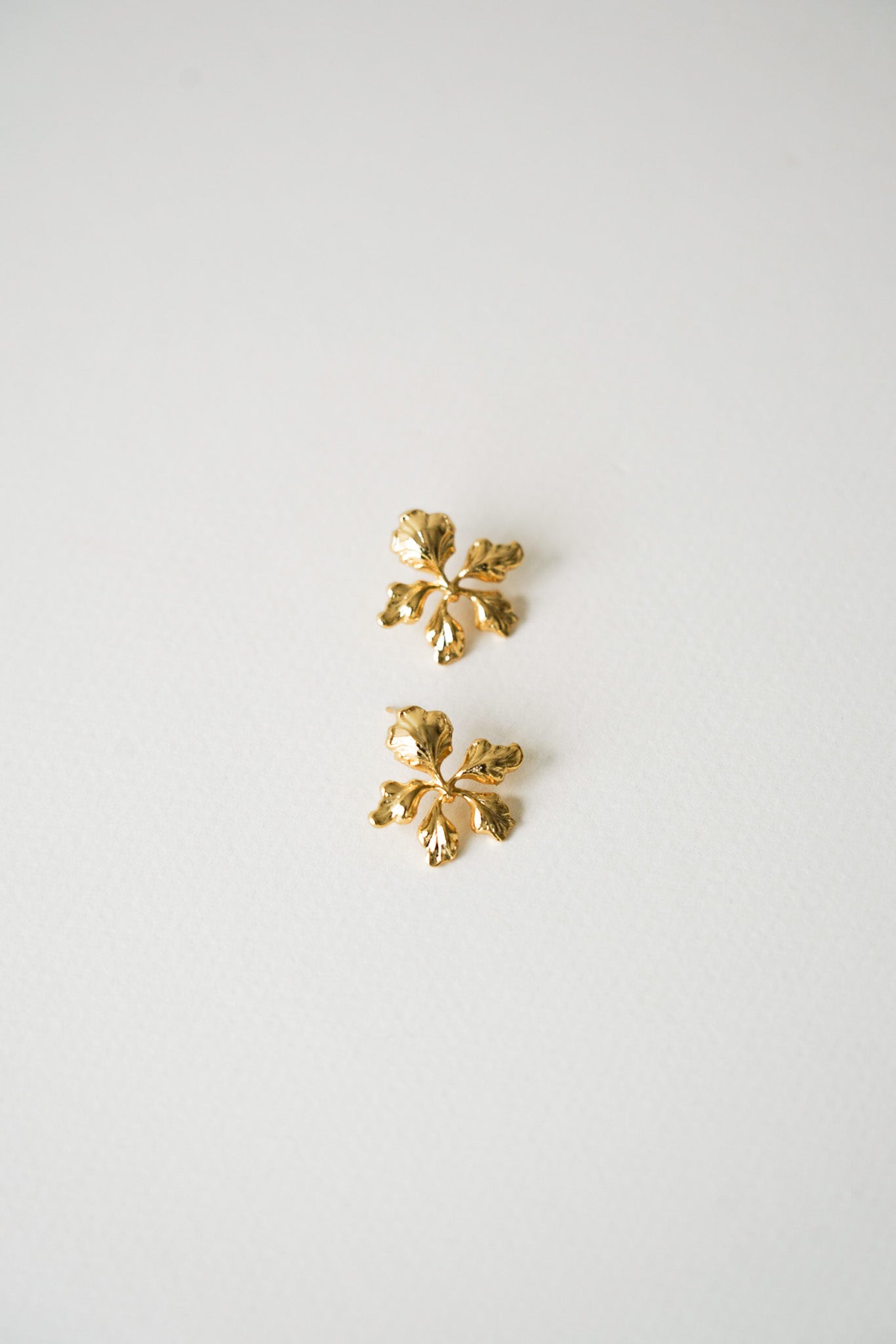 Firenze - Boucles d'oreilles courtes florales - Boucles d'oreilles courtes - Atelier Lilac