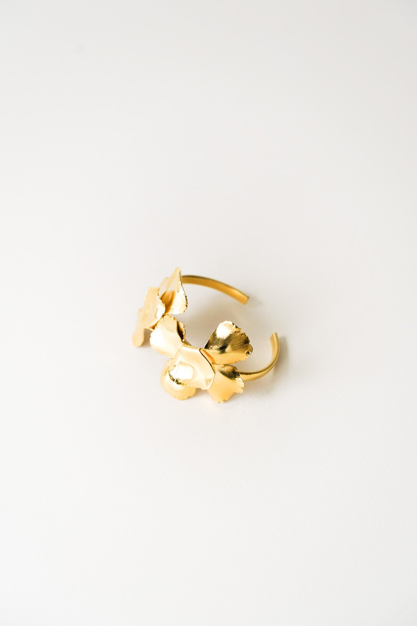 Genova - Manchette Florale moderne - Bracelet - Atelier Lilac