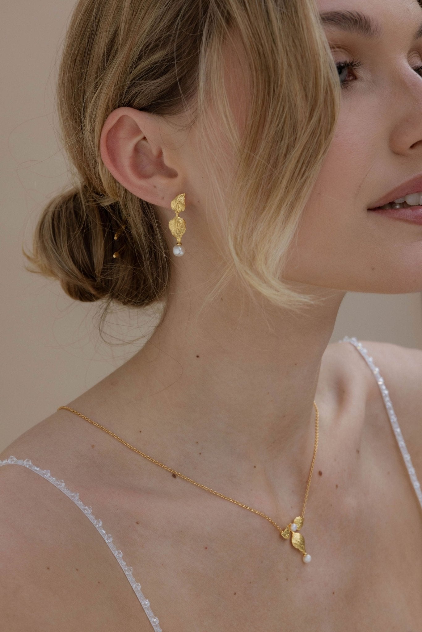 Raffaello Petite - Boucles d'oreilles mariage courtes avec perle - Boucles d'oreilles courtes - Atelier Lilac