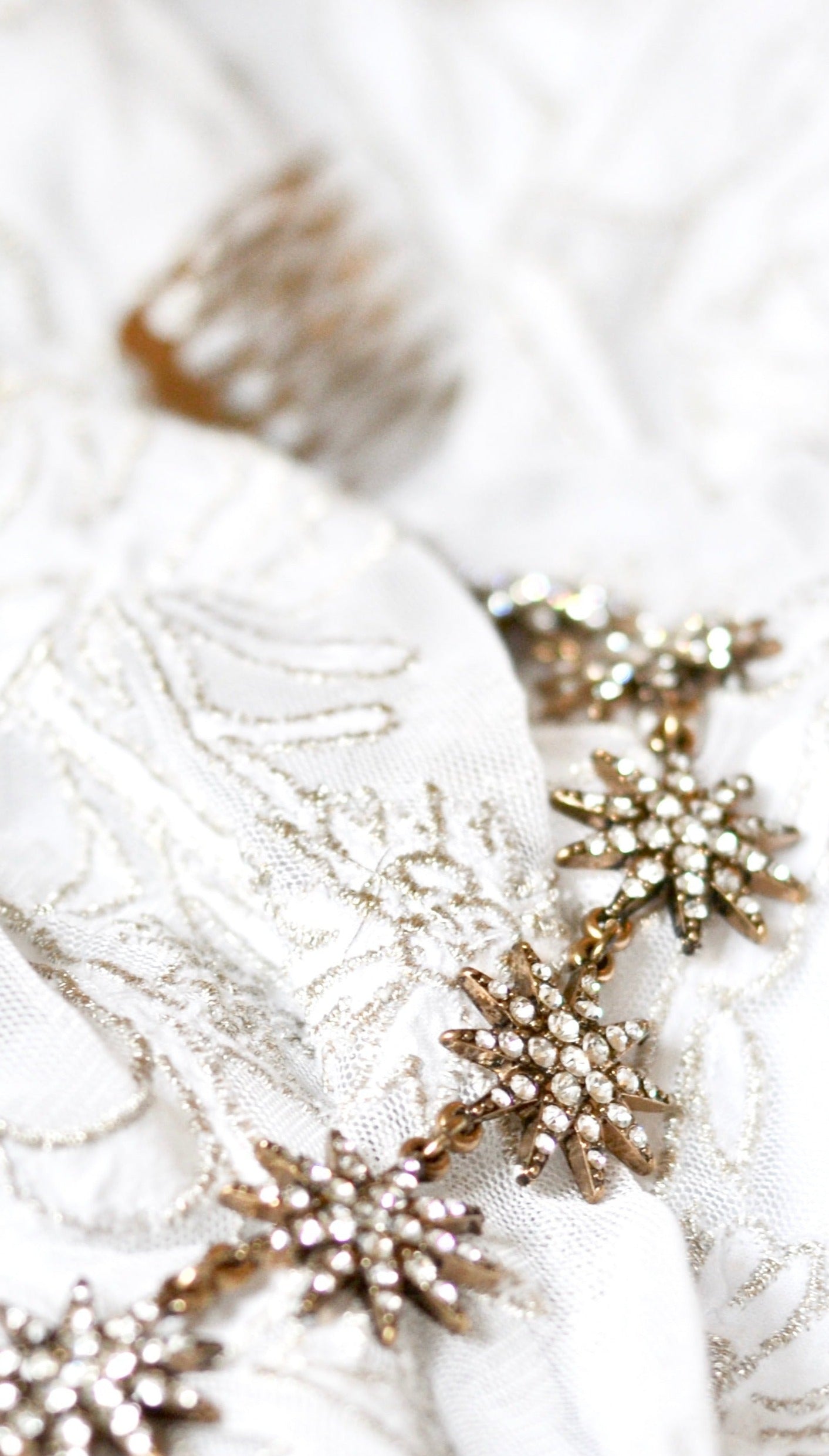 vigne de cheveux en or vieilli pour mariage avec des strass