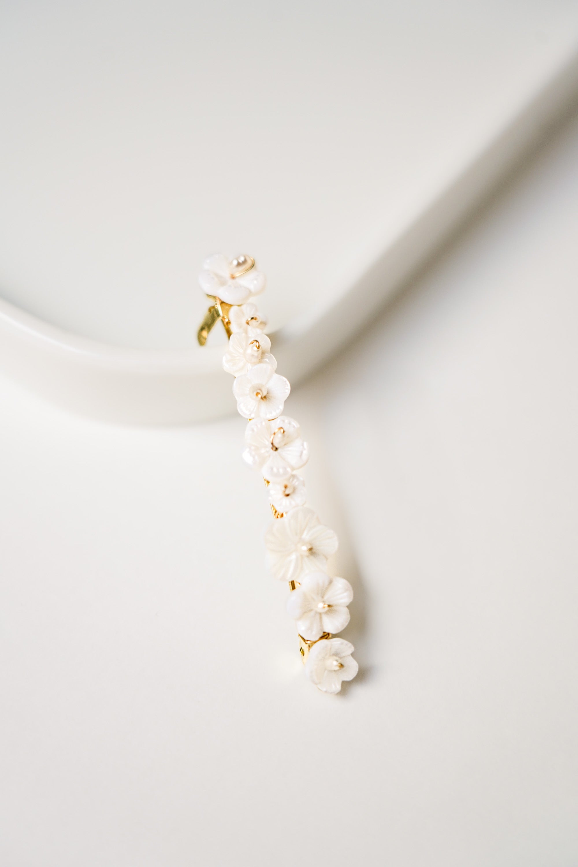 Barrette de mariage à fleurs en nacre