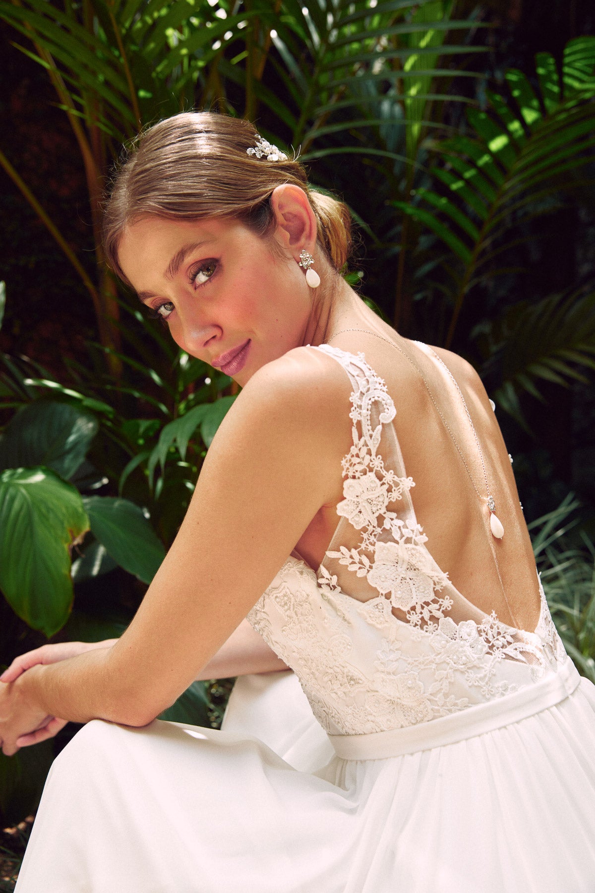 Accessoires de mariage boheme et romantiques nacre