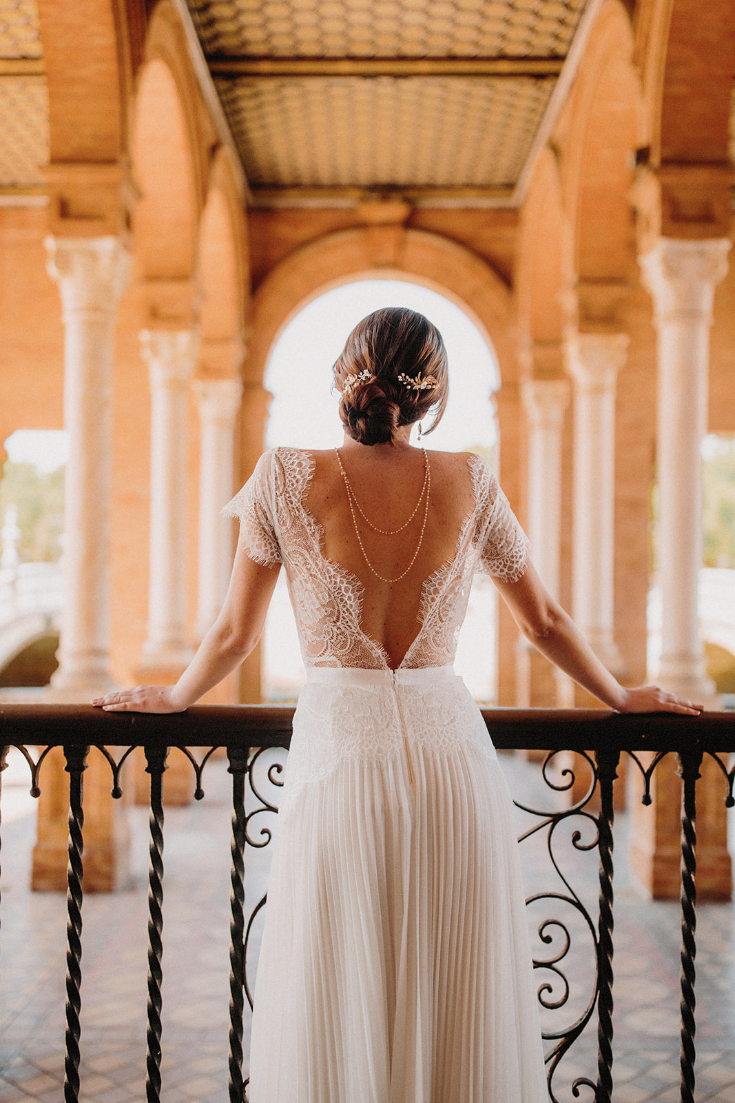 Bijou de dos pour robe de mariée romantique