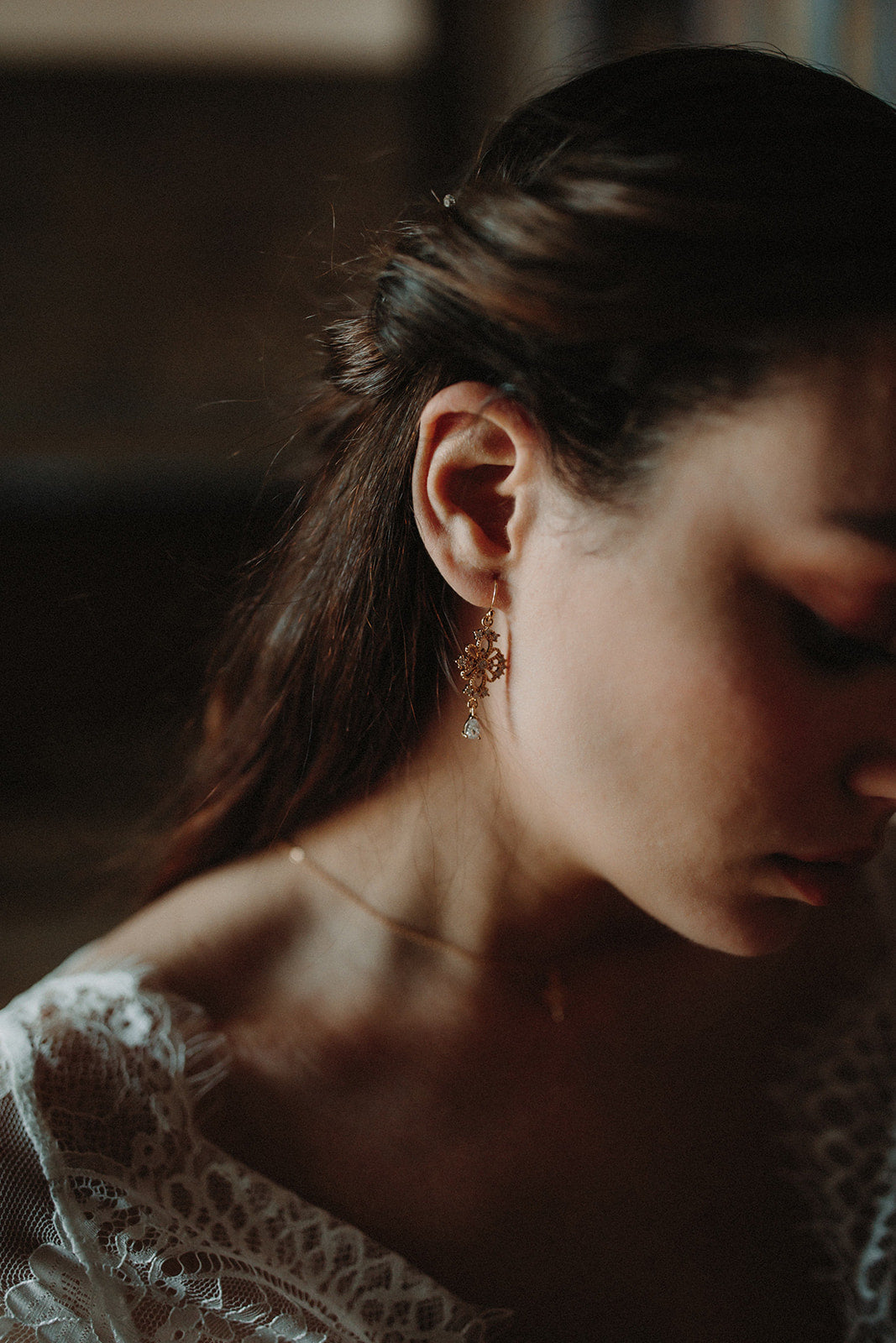Boucles d'oreilles fines et délicates pour mariage