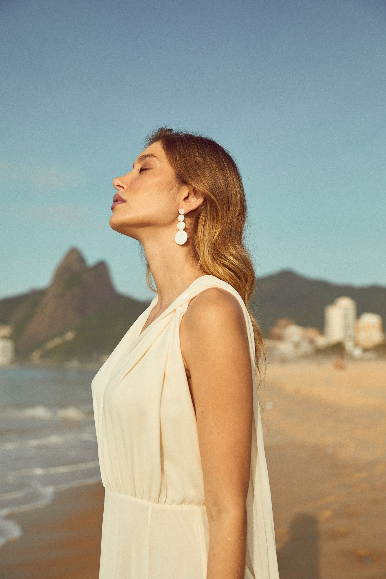 Bijoux mariée minimaliste moderne