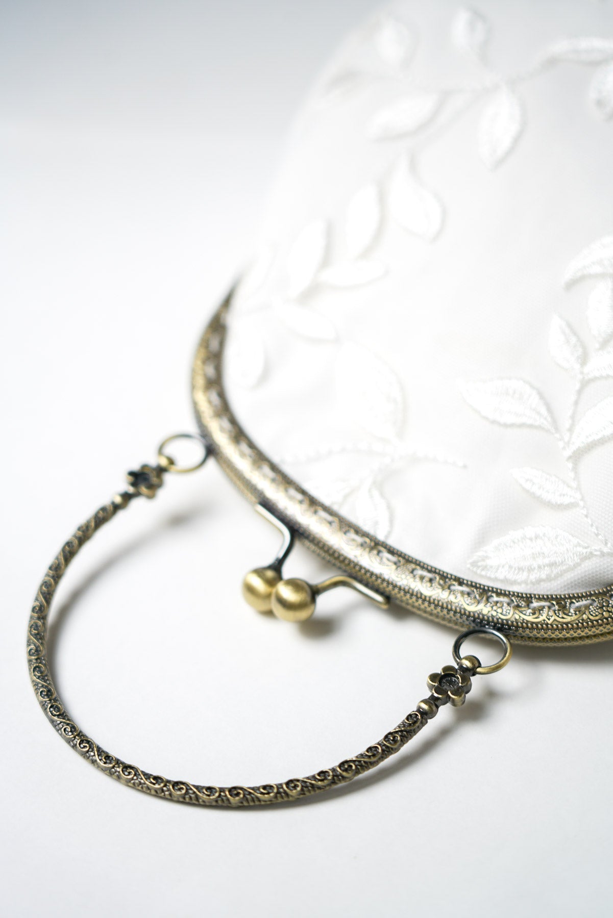 Pochette de mariée vintage et boheme pour mariée