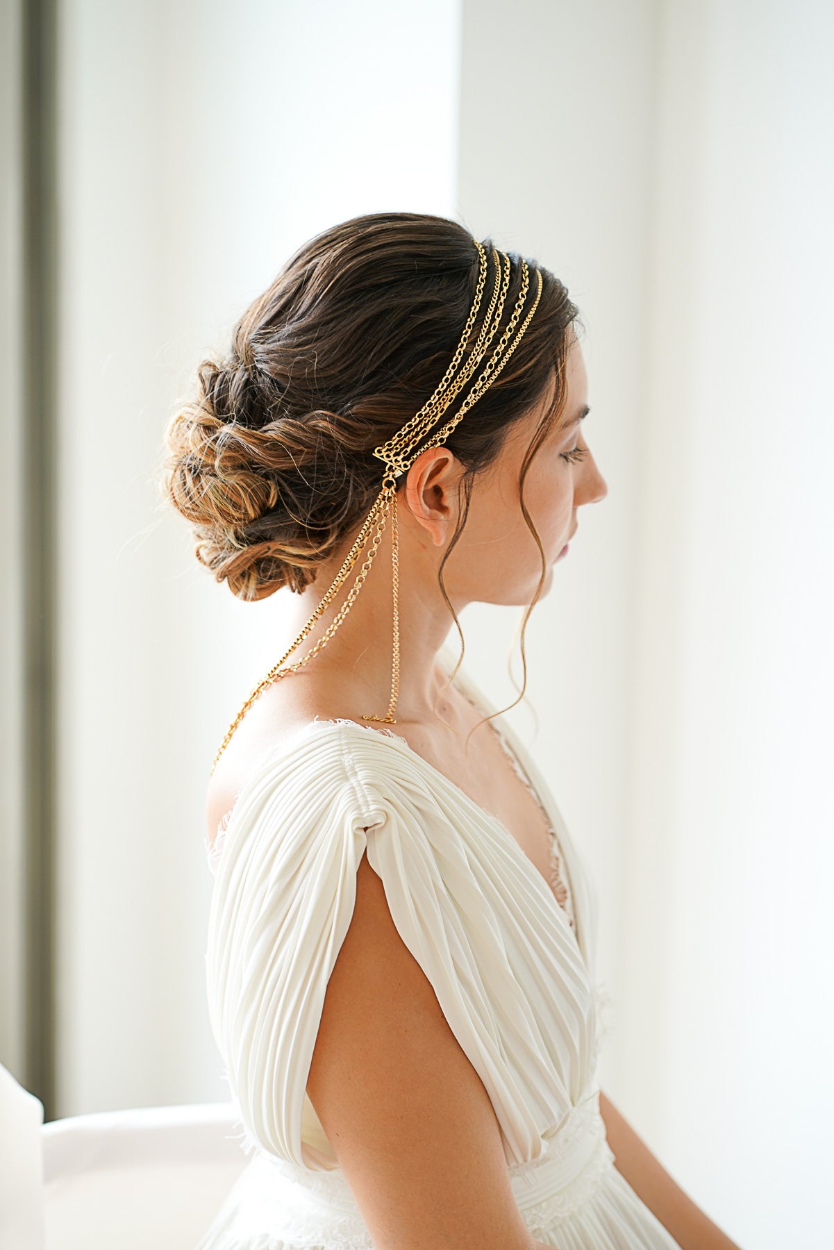 Chaines pour cheveux de mariee chignon boheme