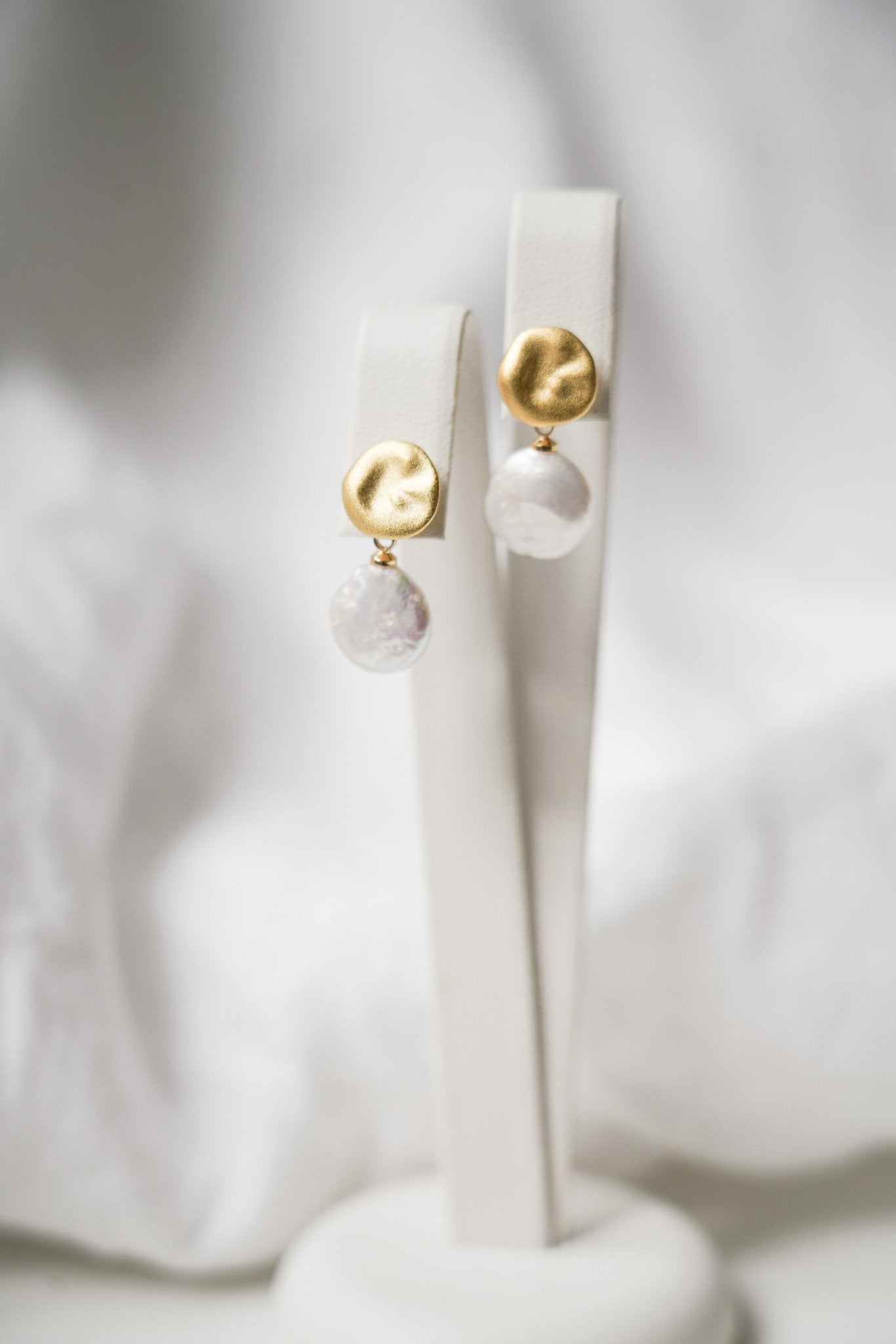Marinha - Boucles d'oreilles courtes perle baroque - Boucles d'oreilles courtes - Atelier Lilac