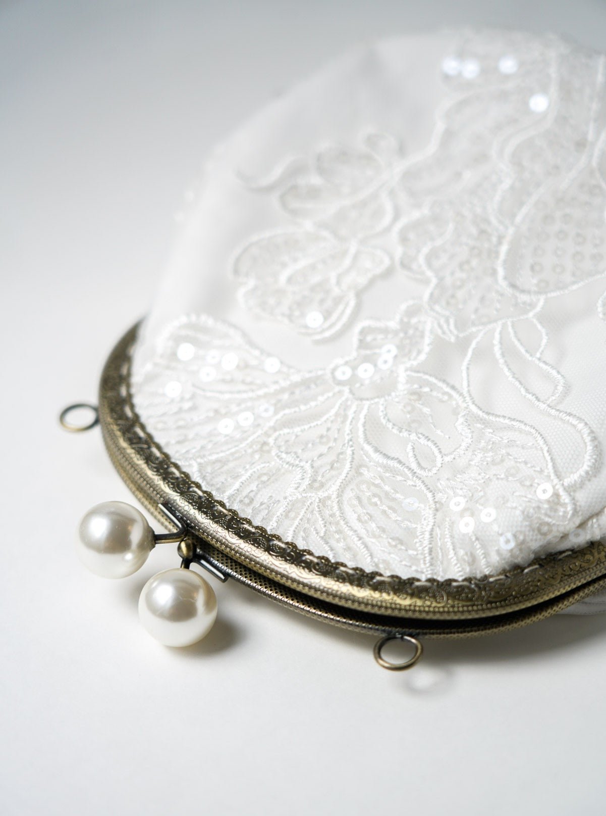 Orchidée Bronze - Pochette de mariée à perles - Sac - Atelier Lilac