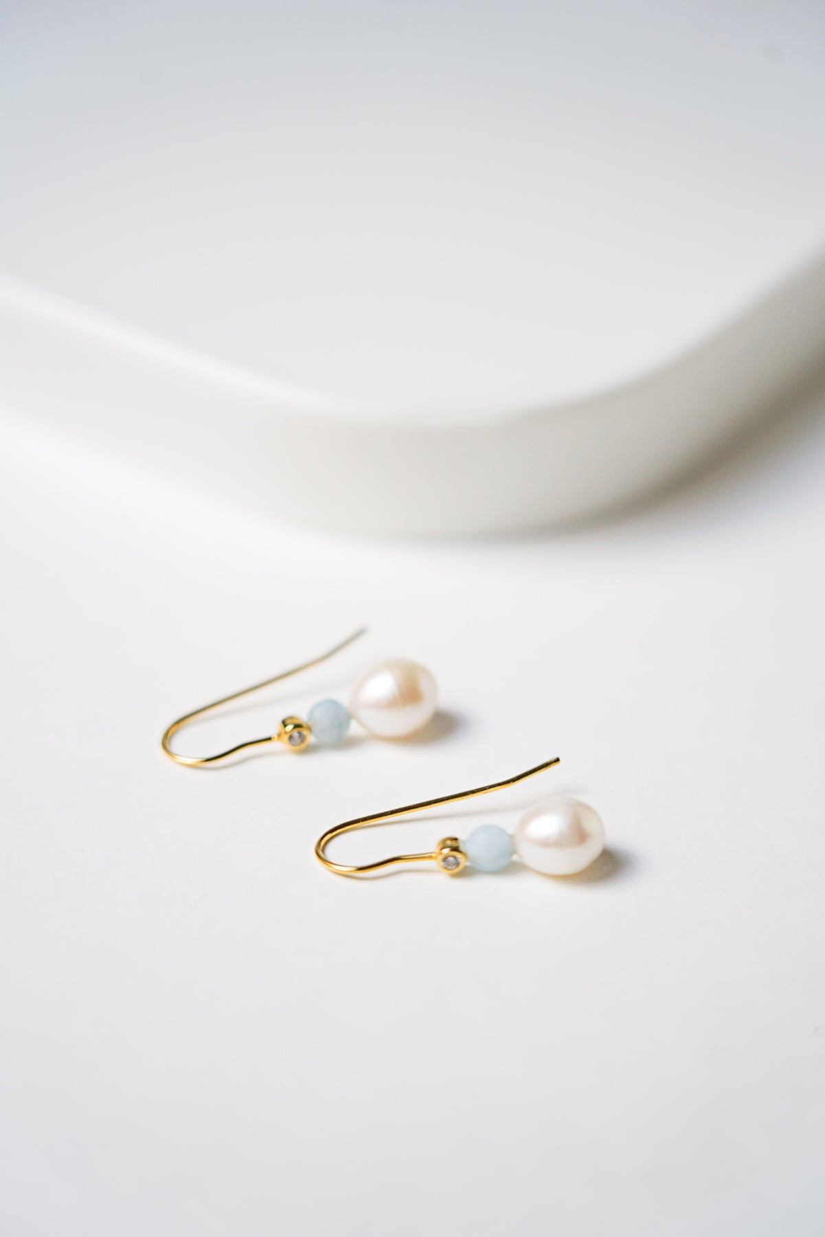 Paraiso - Boucles d'oreilles pierre naturelle aigue - marine - Boucles d'oreilles courtes - Atelier Lilac