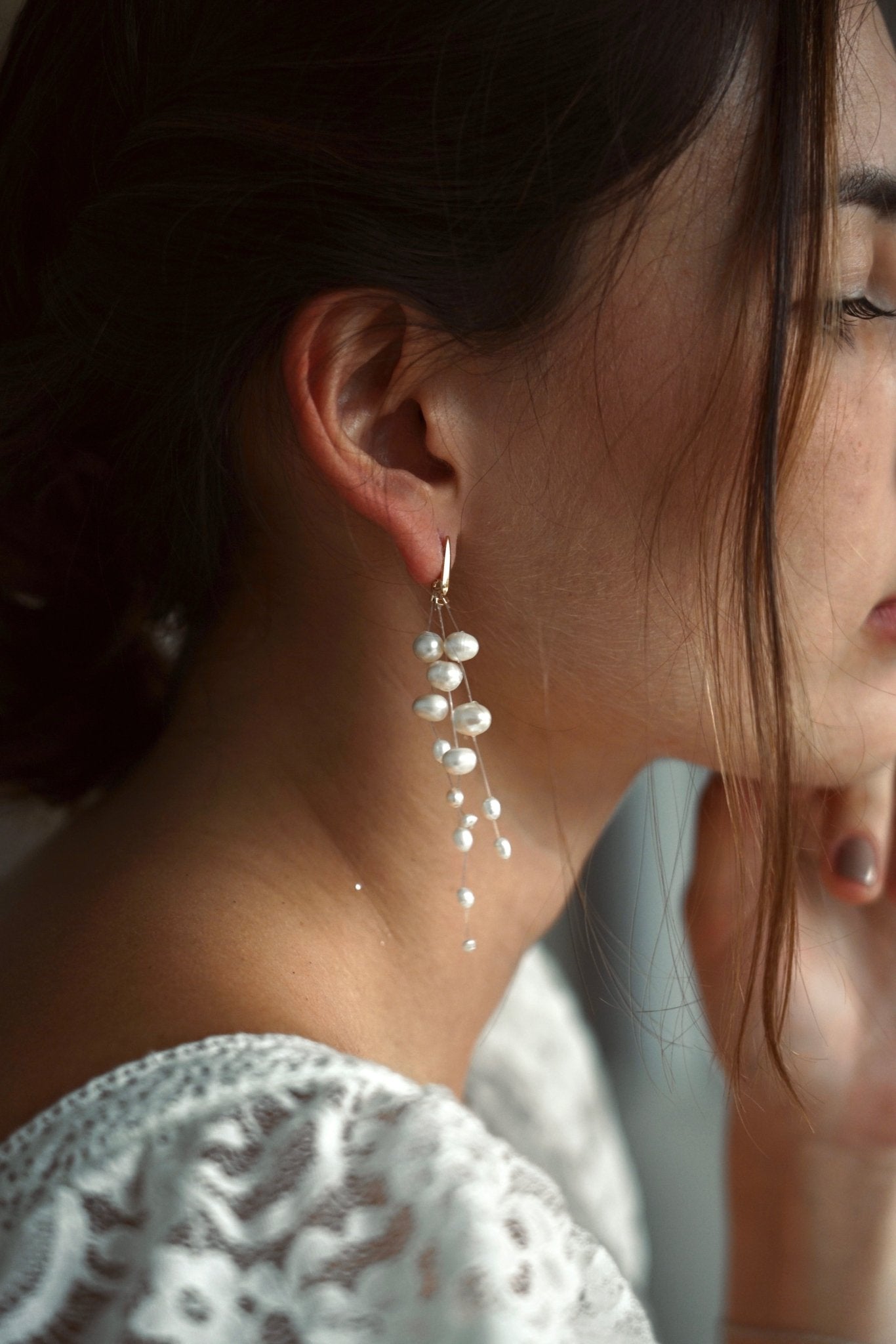 Sublime - Boucles d'oreilles pendantes en perles naturelles - Boucles d'oreilles longues - Atelier Lilac