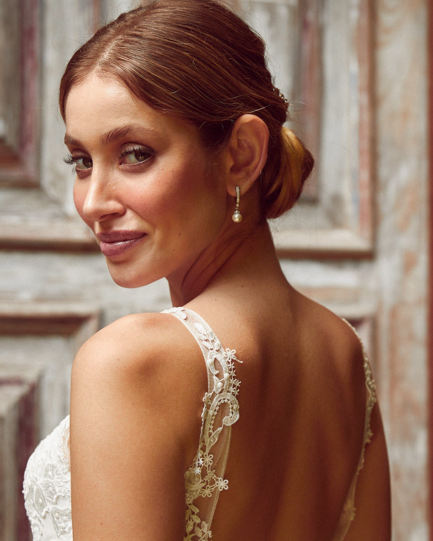 Taina - Boucles d'oreilles mariage courtes élégantes en perles naturelles - Boucles d'oreilles courtes - Atelier Lilac