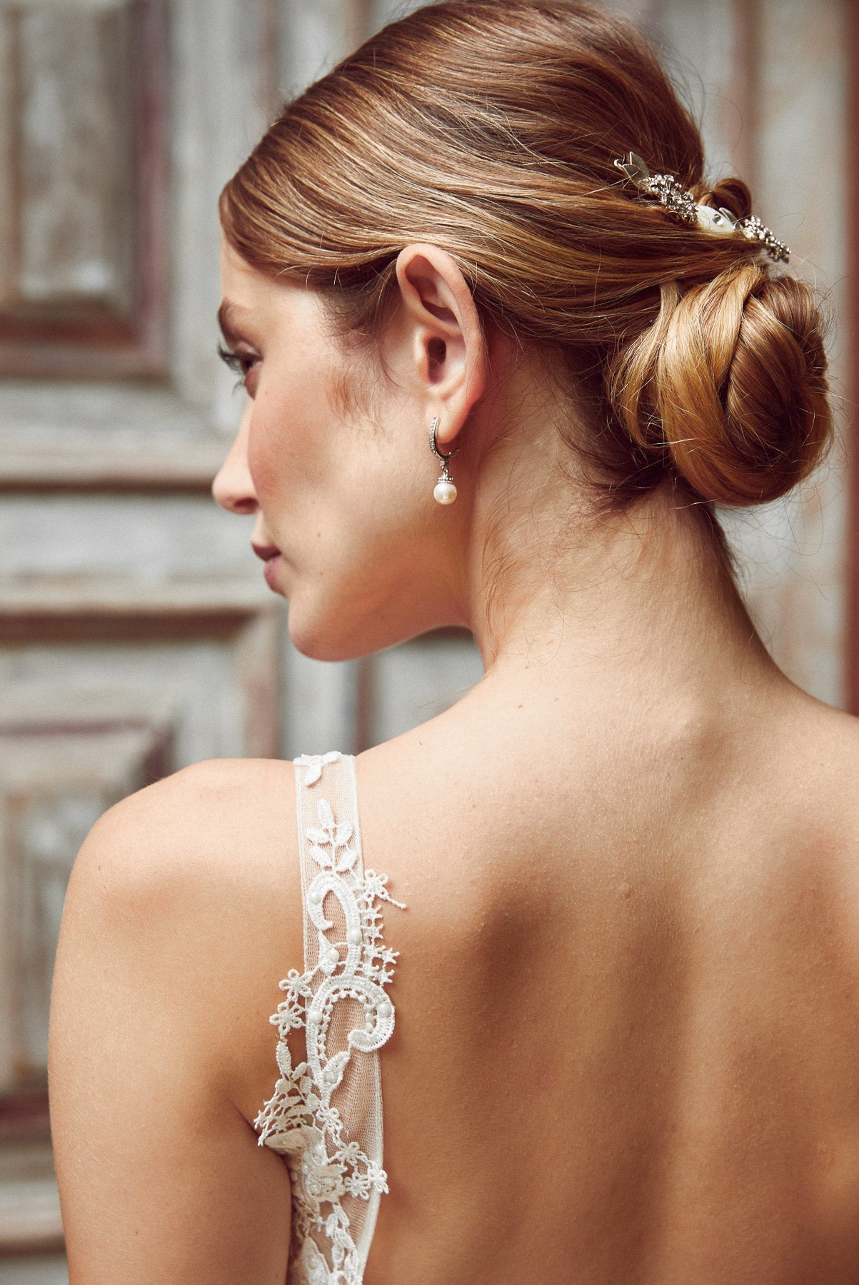 Taina - Boucles d'oreilles mariage courtes élégantes en perles naturelles - Boucles d'oreilles courtes - Atelier Lilac
