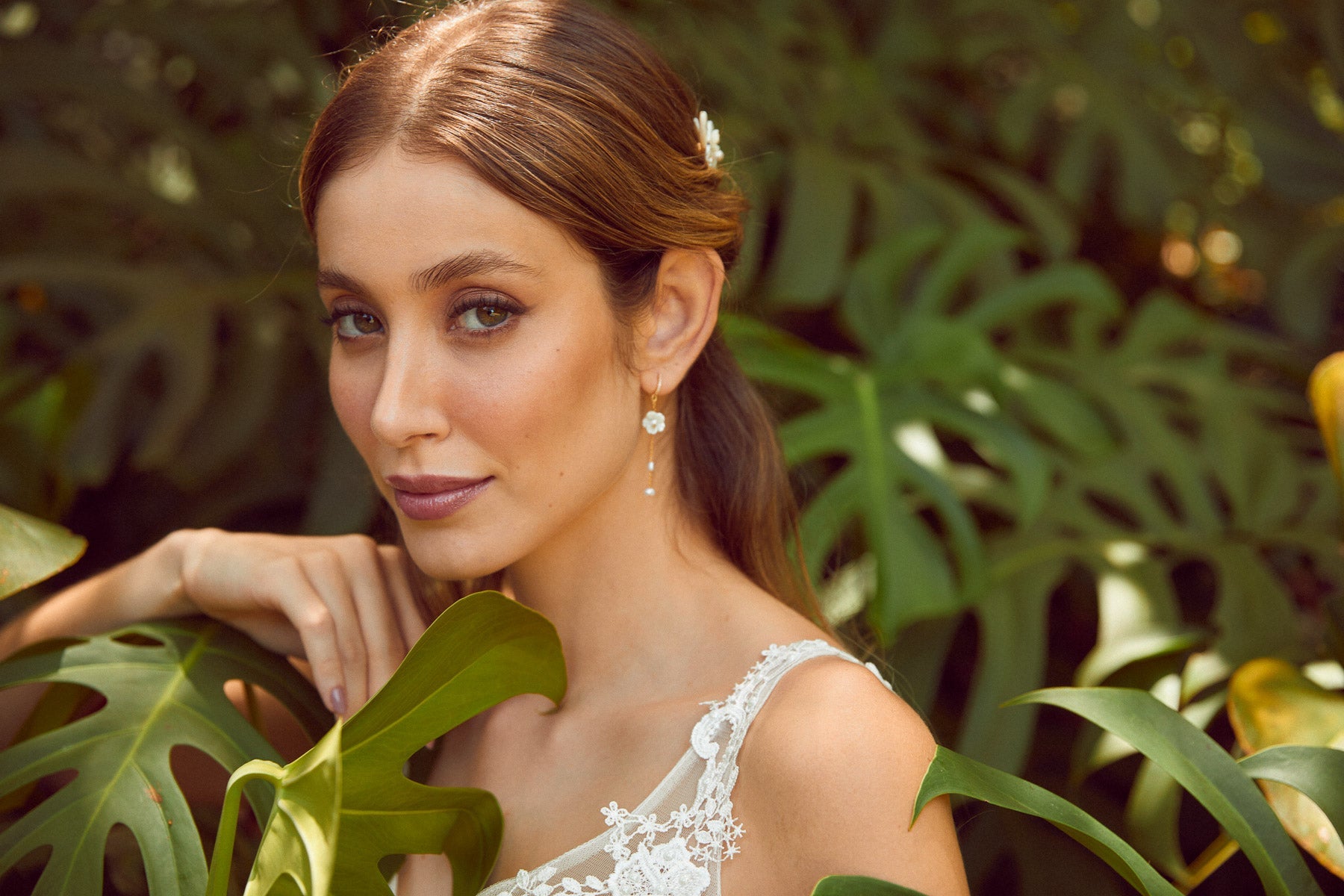 Thais - Boucles d'oreilles pendantes florales - Boucles d'oreilles longues - Atelier Lilac
