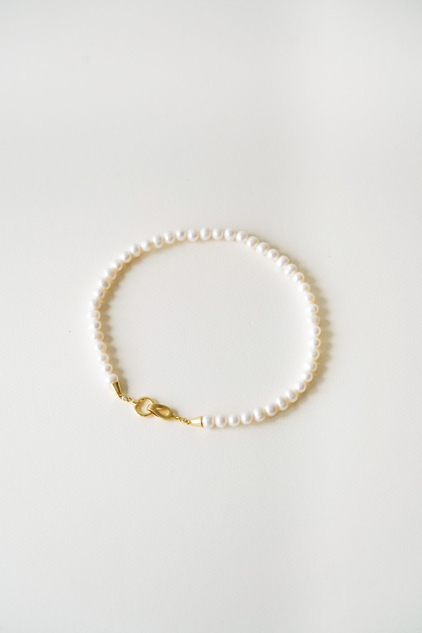 Bari - Natural pearl wedding choker necklace