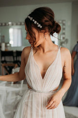 Delighted - Wedding crystal crown