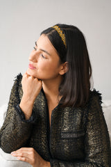 Tiara com diamantes dourados penteado de casamento