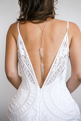 Rose - Collier de dos moderne perles naturelles