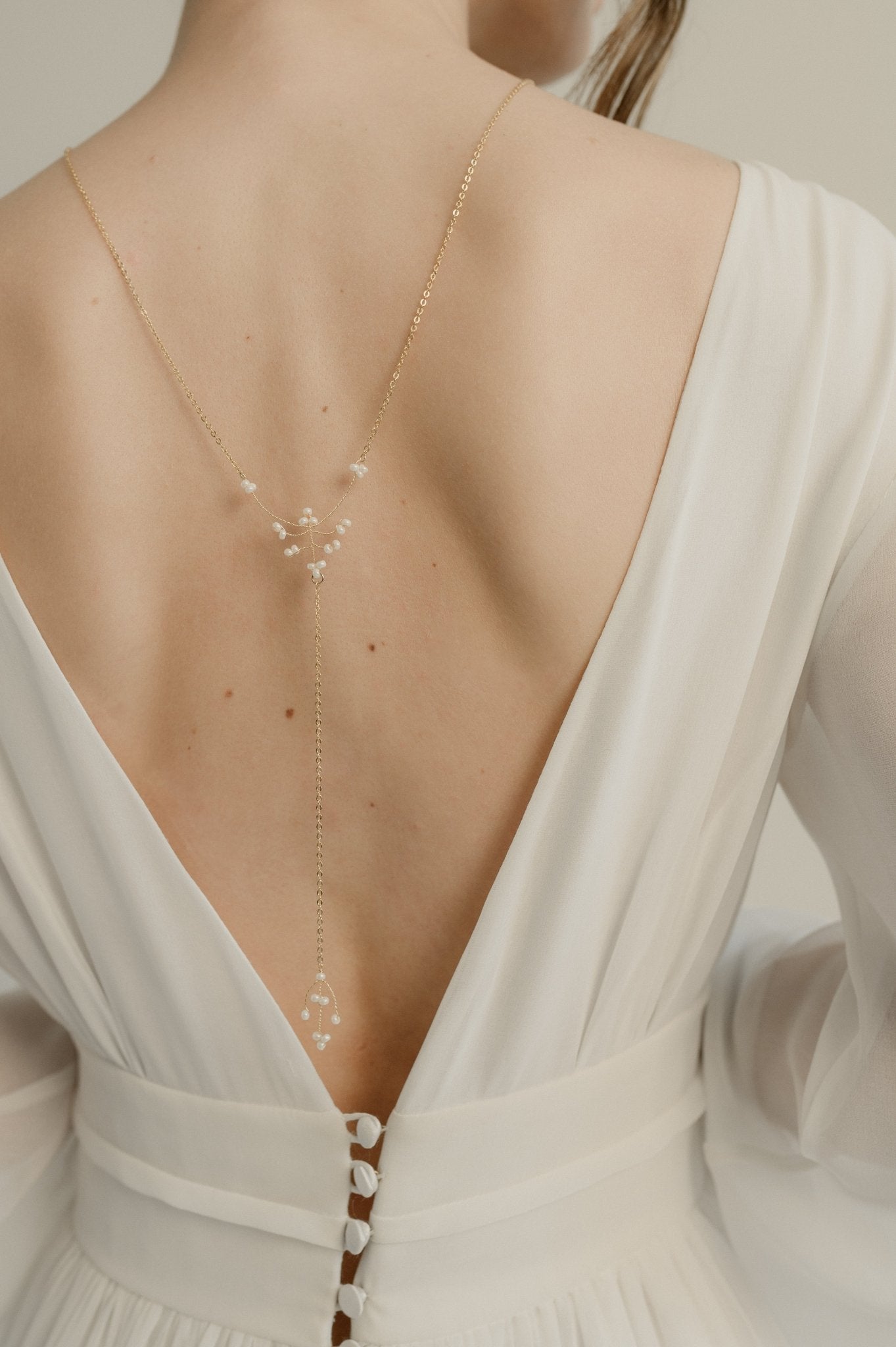 Colombe - Collier de dos mariage féminin et délicat - Collier de dos - Atelier Lilac
