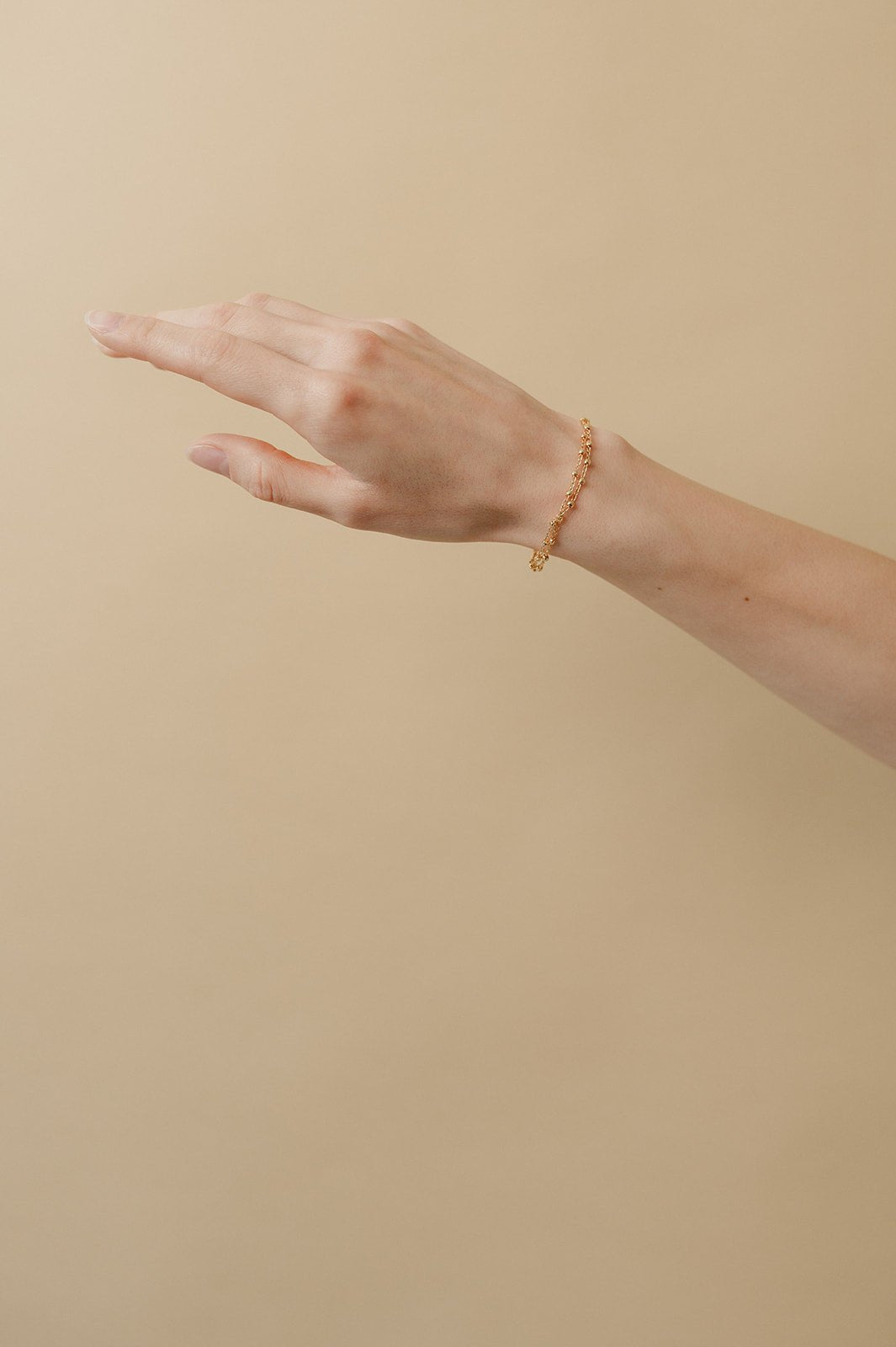 Flamant - Bracelet délicat à deux rangs chaîne billes - Bracelet - Atelier Lilac