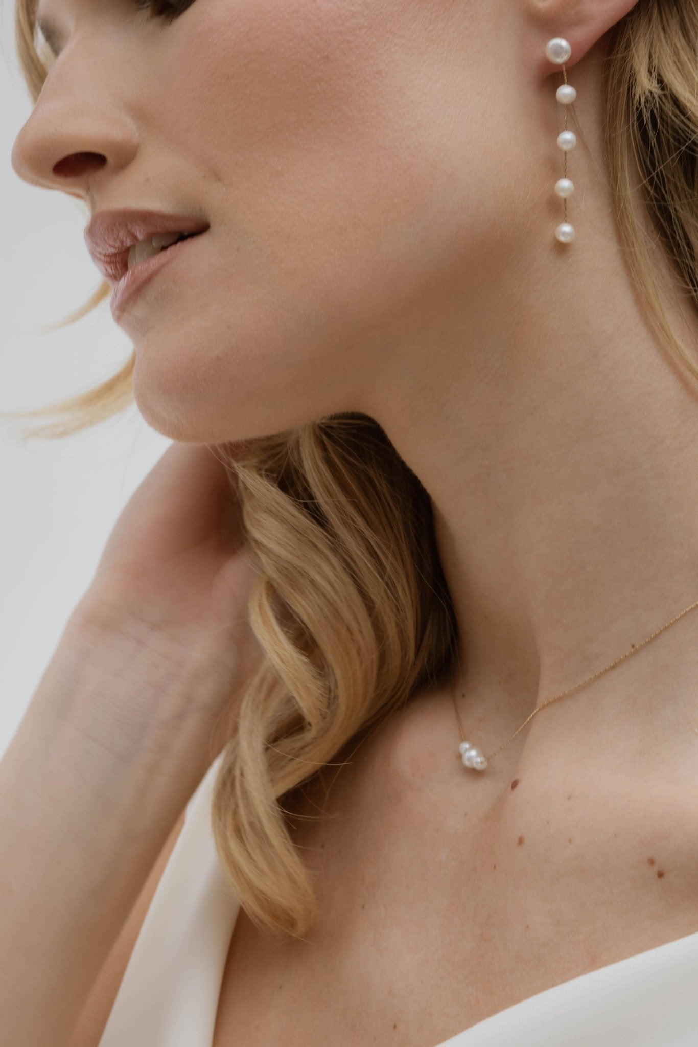 Giorgio - Boucles d'oreilles en perles naturelles - Boucles d'oreilles longues - Atelier Lilac