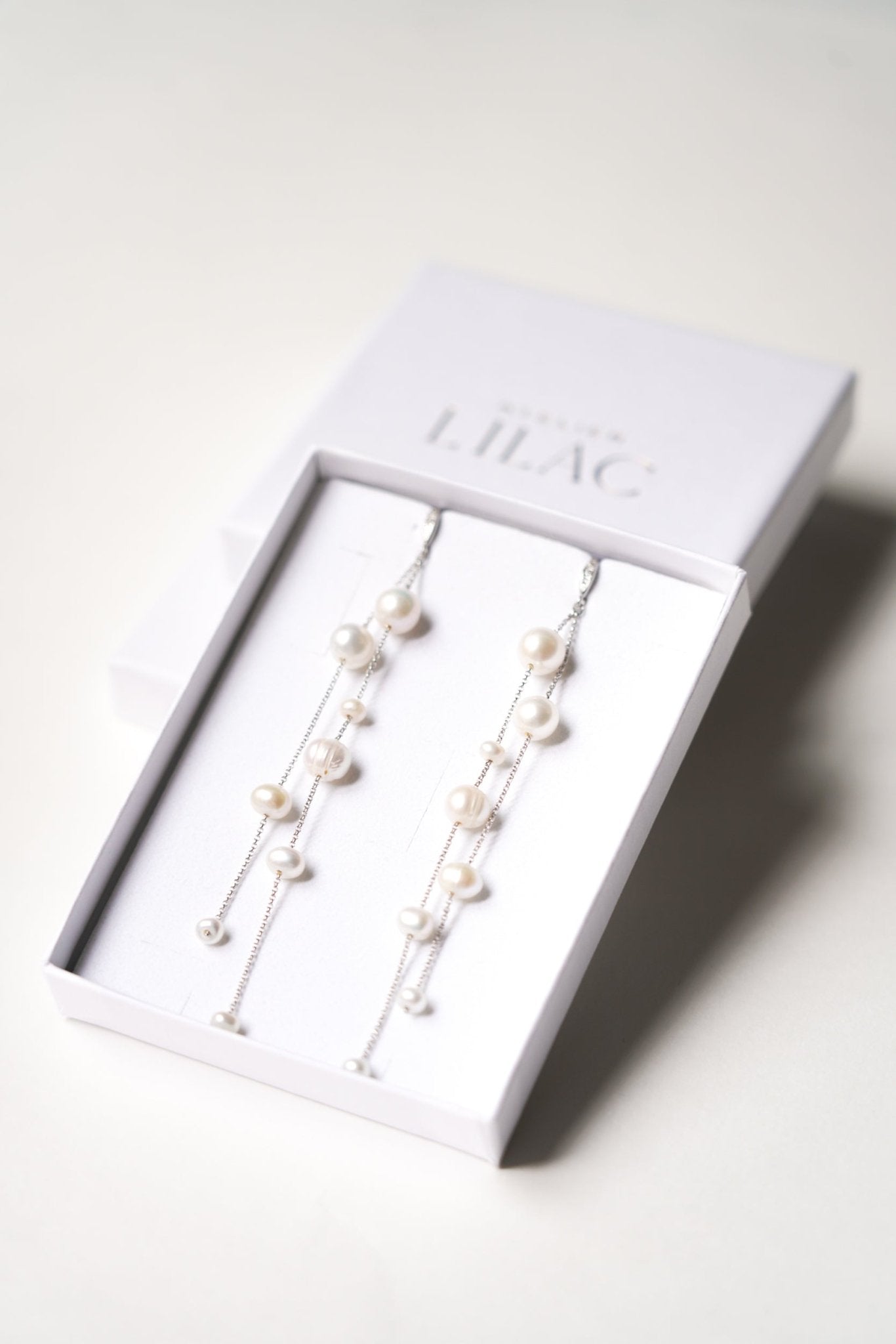 Gisela - Boucles d'oreilles romantiques avec perles - Boucles d'oreilles longues - Atelier Lilac
