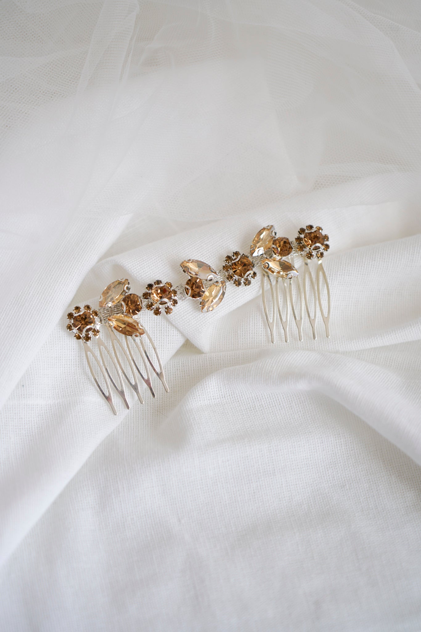 Loyale - Accessoire coiffure mariage cristaux - Vigne - Atelier Lilac