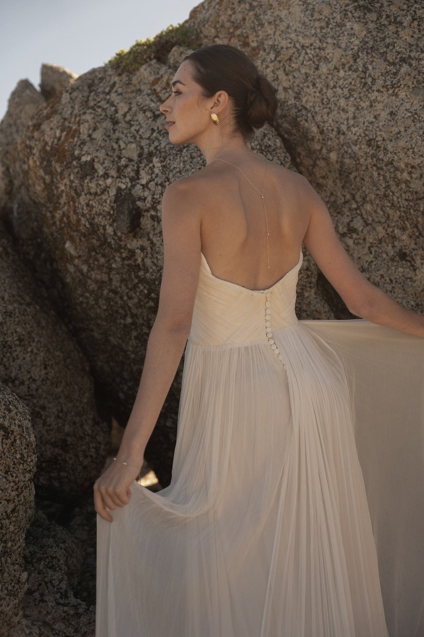 Nala – Collier de dos mariage délicat et fin en perles naturelles - Collier de dos - Atelier Lilac