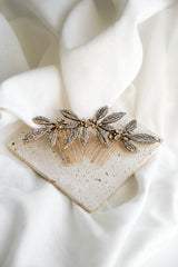 Peigne de mariée vintage et bohème avec cristaux thème mariage floral