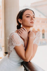 Melodieuse - Mother Pearl Earrings