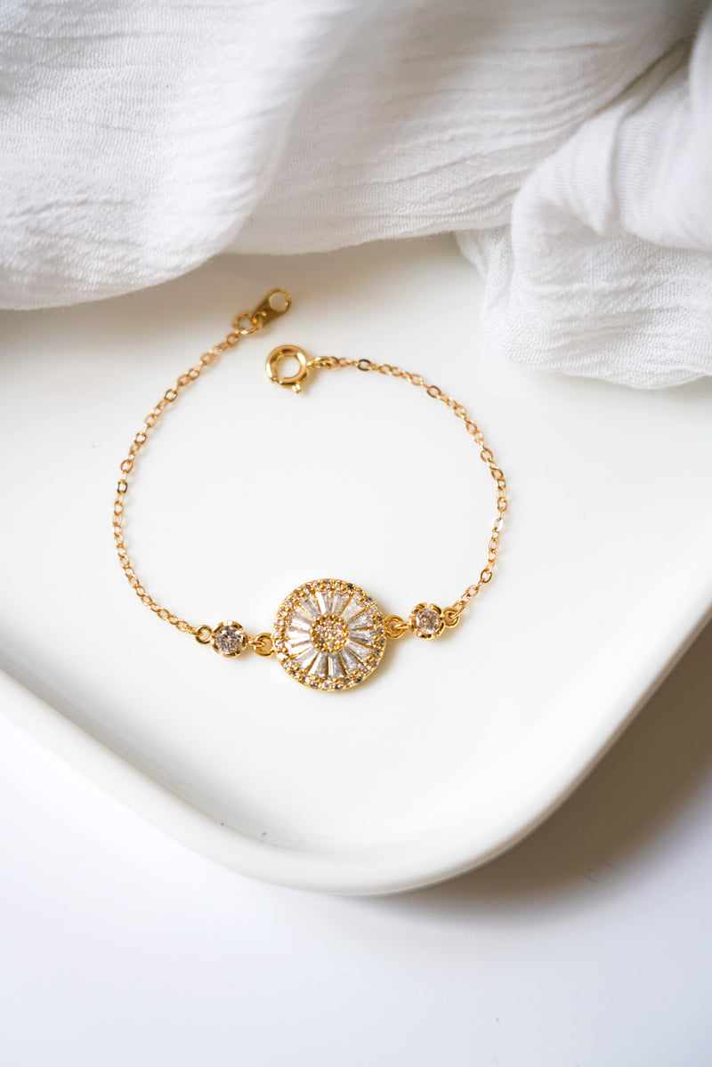 bracelet de mariage en or et en cristaux pour la mariée ou la demoiselle d'honneur