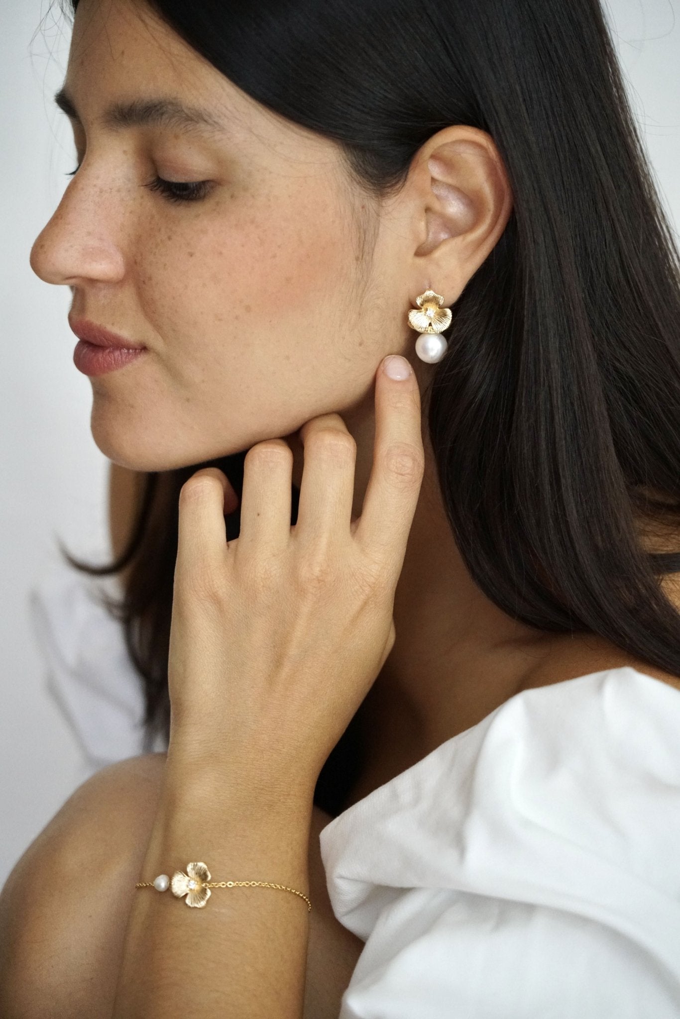 À deux - Boucles d'oreilles florales mariage moderne - Boucles d'oreilles courtes - Atelier Lilac