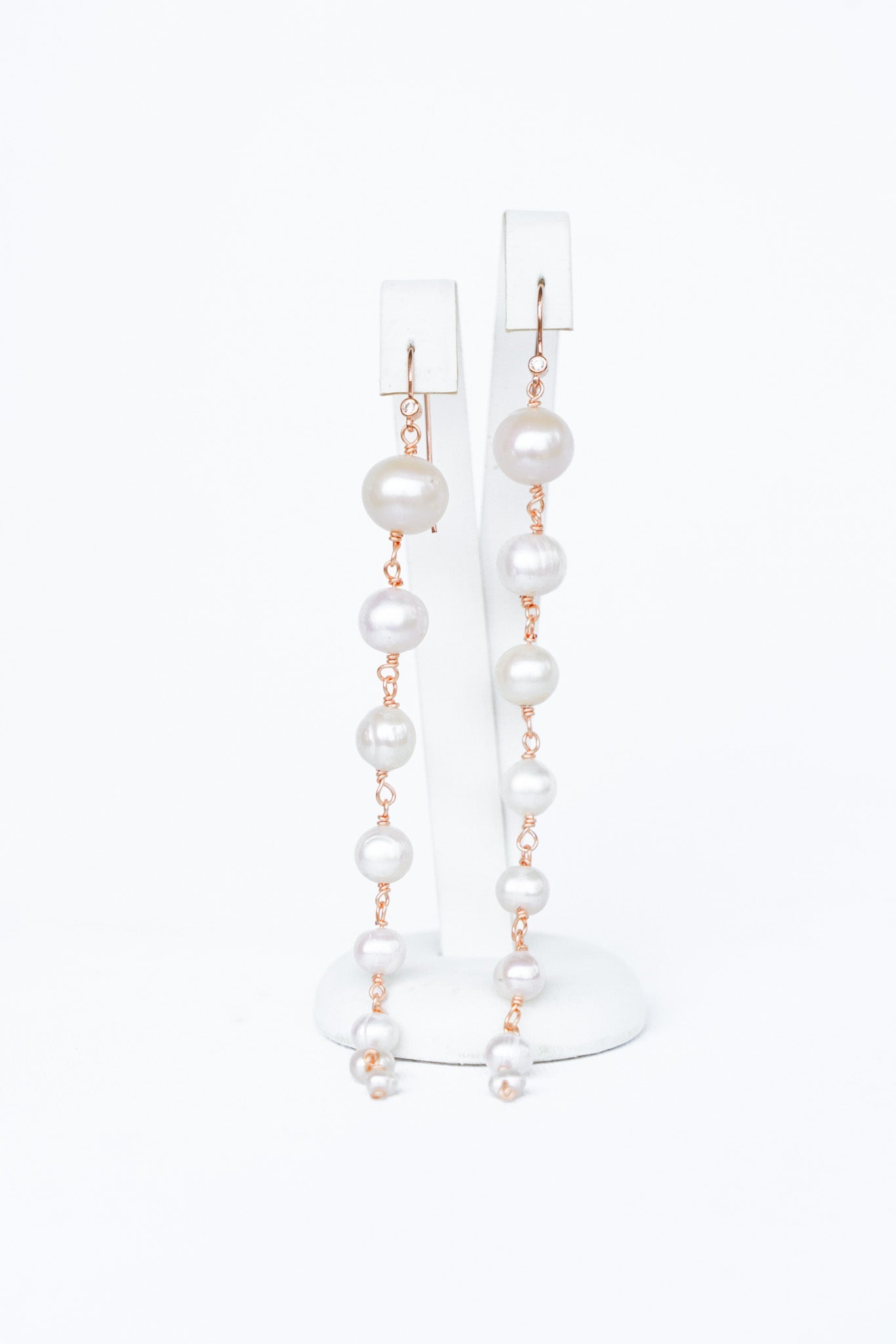 Hibiscus - Boucles d'oreilles Perles naturelles - Boucles d'oreilles longues - Atelier Lilac