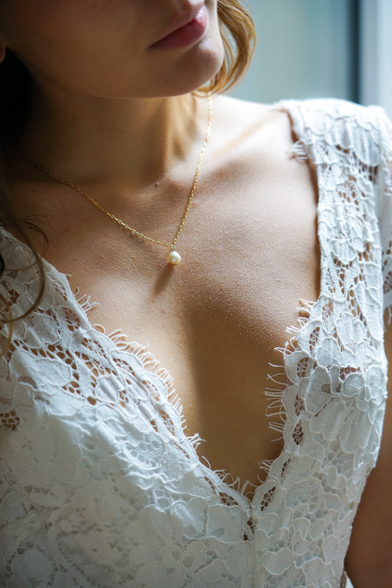 Maeva - Collier de dos mariée zircon, bijou délicat pour robe dos nu - Collier de dos - Atelier Lilac