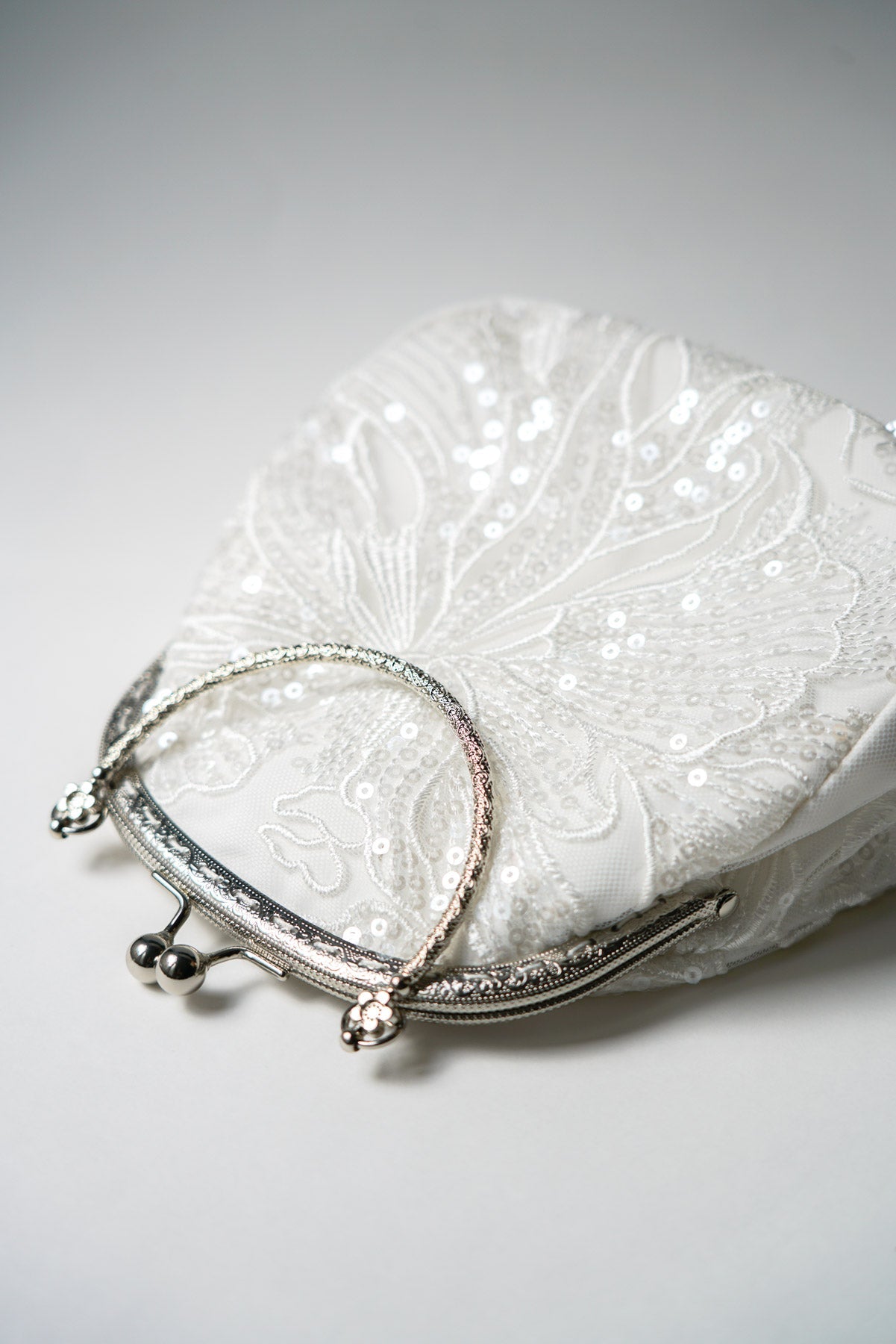 Orchidée - Pochette de mariée élégante et romantique - Sac - Atelier Lilac