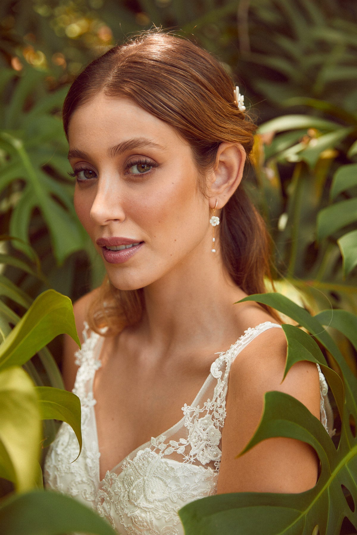 Thais - Boucles d'oreilles pendantes florales - Boucles d'oreilles longues - Atelier Lilac