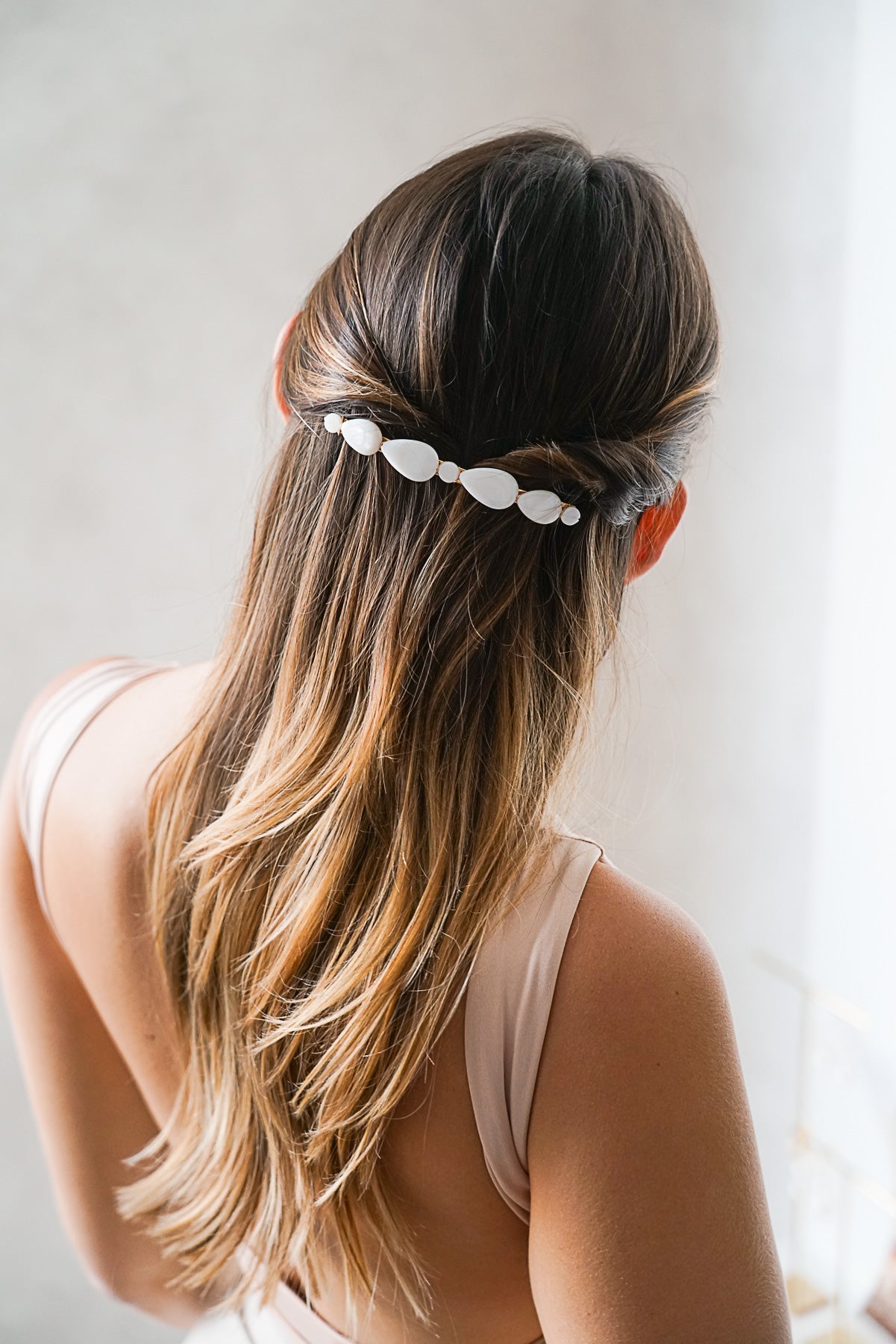 Venus - Barrette mariage gouttes perle mère - Barrettes - Atelier Lilac